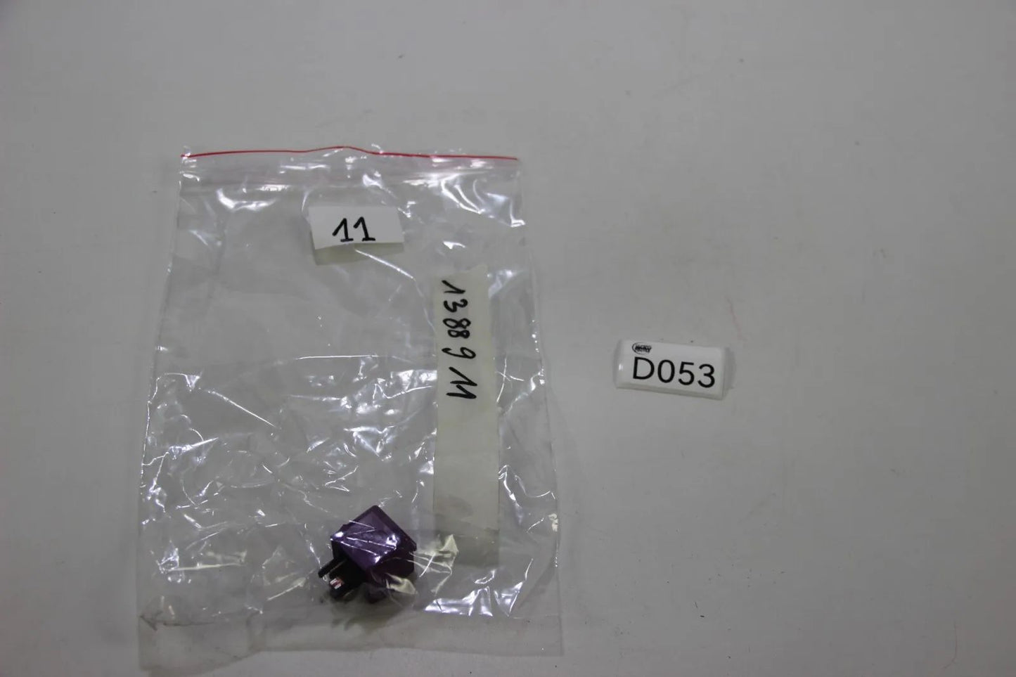 Original BMW 114 CMSP E26 E3 30 E36 E21 E12 Relais Relay Wechsler  61361388911