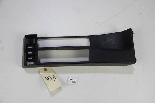 Original BMW E30 316i 318i 320i  325i M3 Mittelkonsole Kassettenfach 51161884246