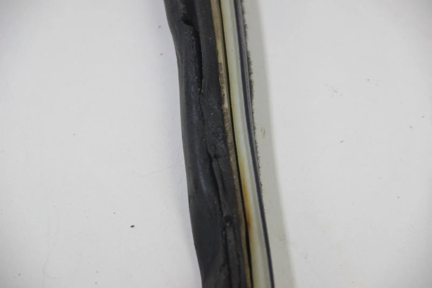 Original BMW E30 2-Türer 316i-325i M3 Türdichtung Links Kantenschutz OEM