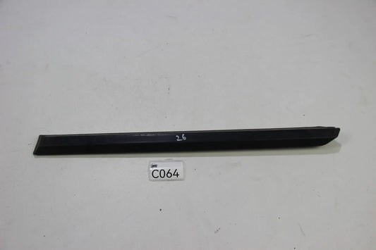 Original BMW E30 VFL 316i-325i Stossleiste Seitenwand hinten links Chrom 1876133