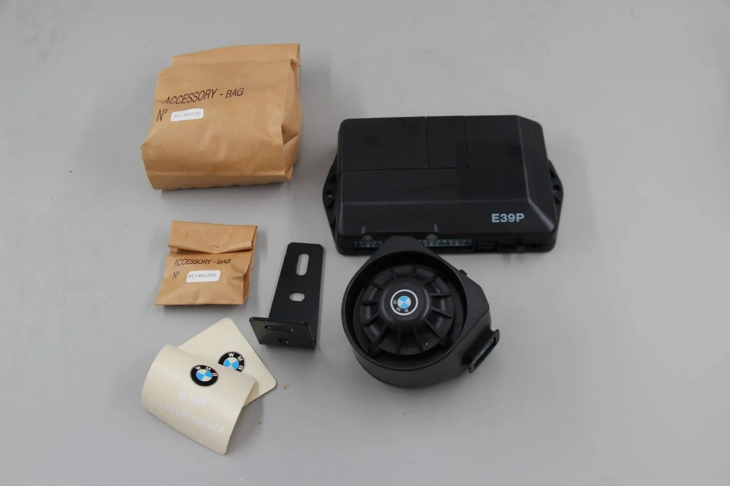 Original BMW E39 Alarmanlage Nachrüst KIT Nachrüst Set/Satz  NOS 99990460796