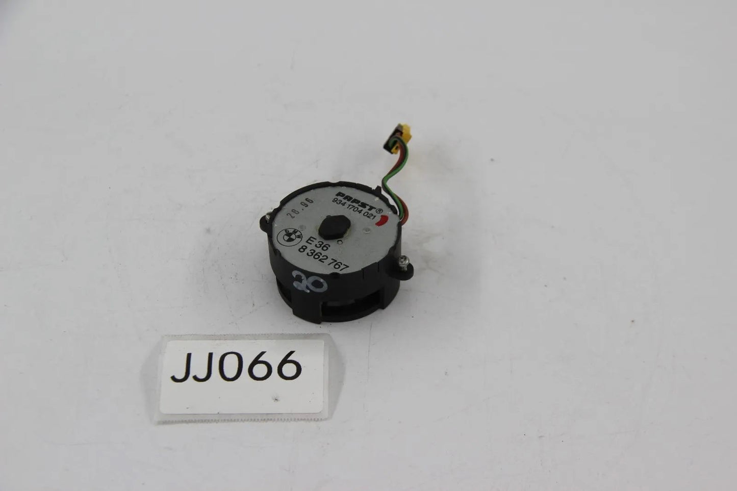 Original BMW E36  Fühlergebläse Temp Innenraumtemperatur NOS 67328362767