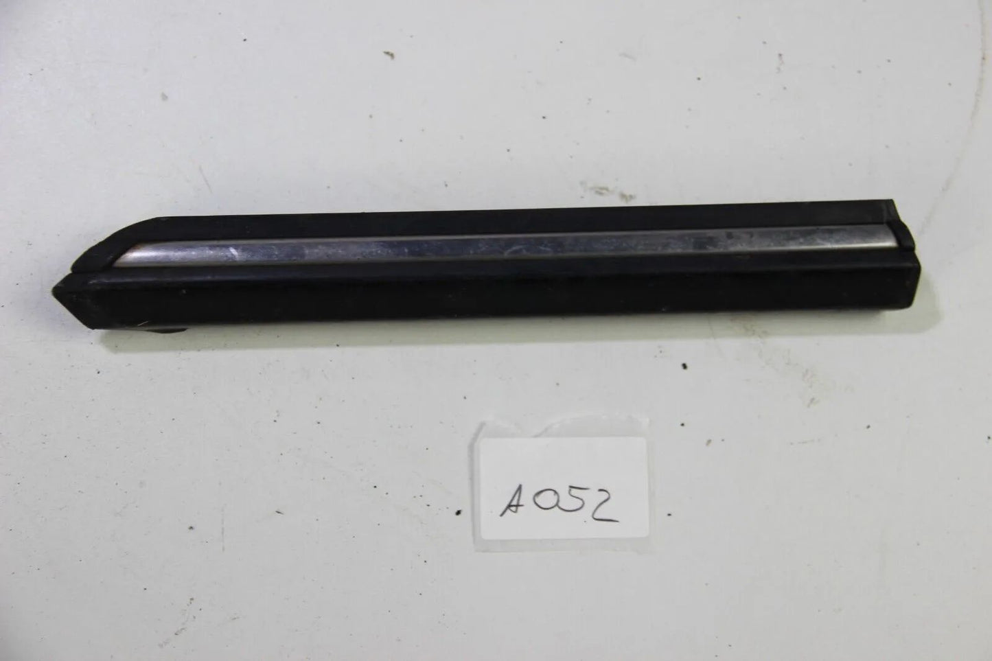 Original BMW E30 VFl Stoßleiste Links 2-Türer Trim 1876129 Zierleiste 3er