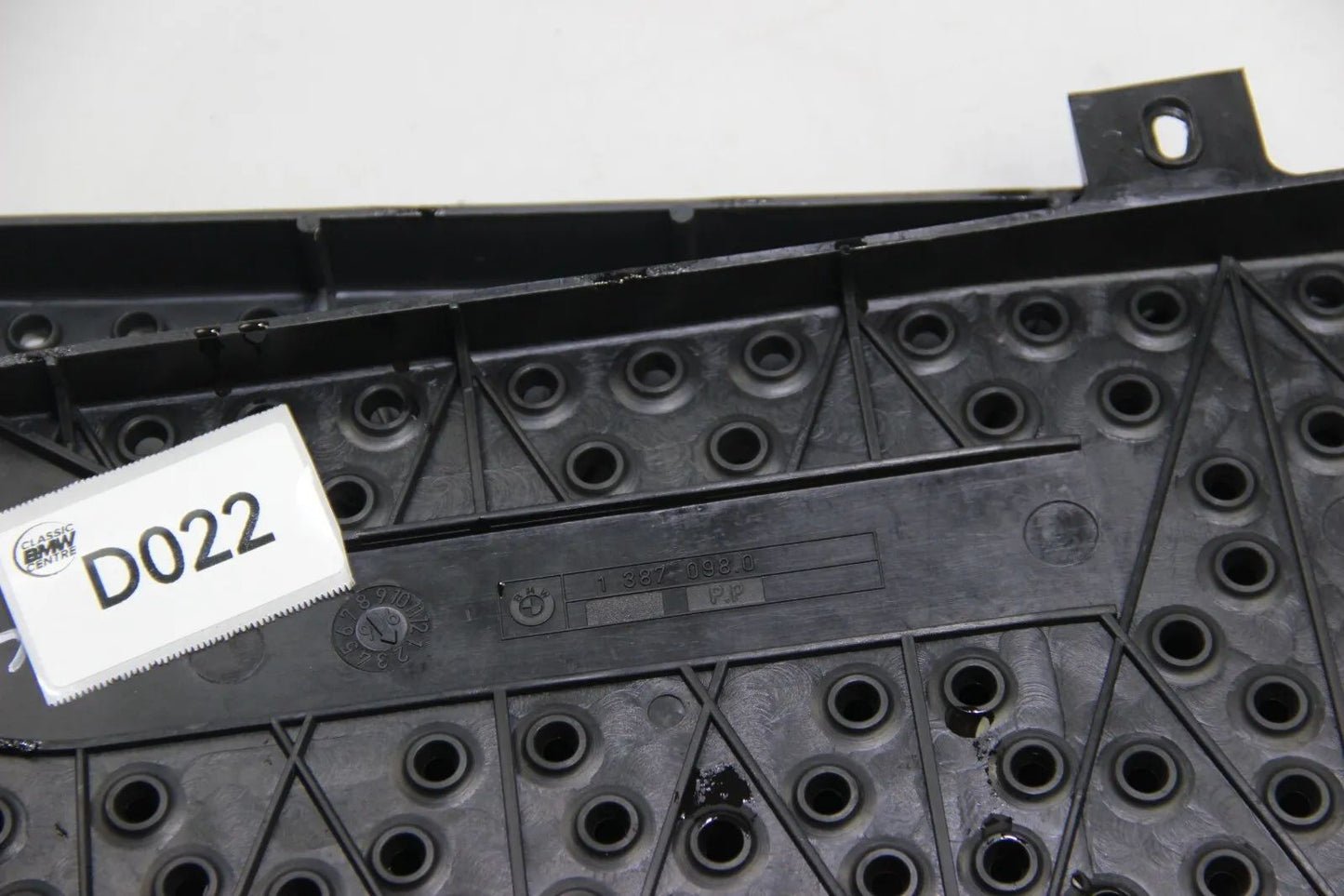 Original BMW E36 Kabelbaumabdeckung Boden paar 1387098