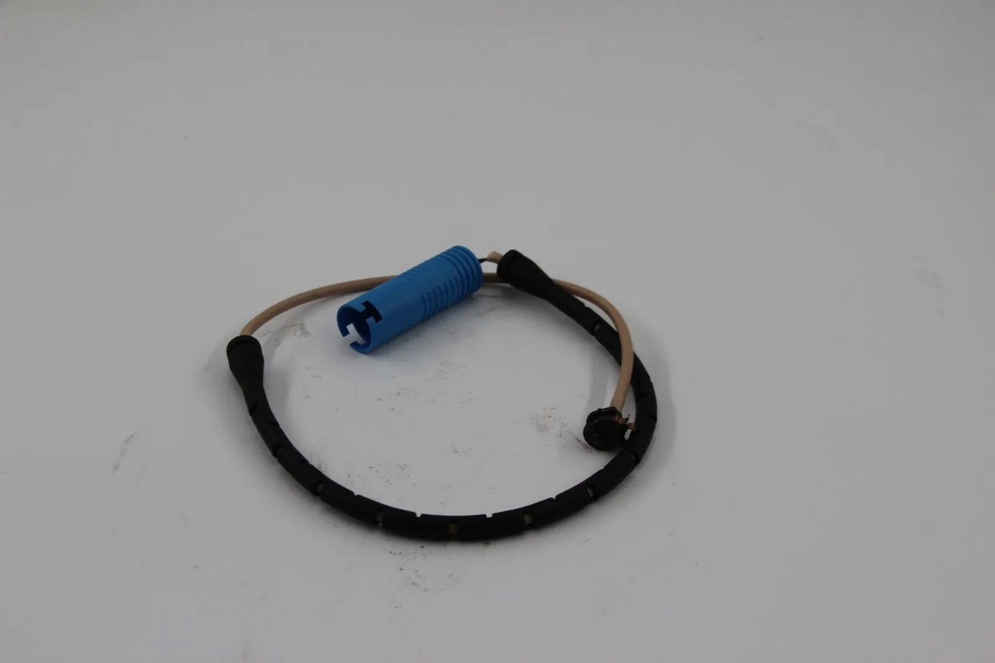 Original BMW E38 7er 750i V12 iL IlS L7  Bremsbelagfühler Sensor 34351163117