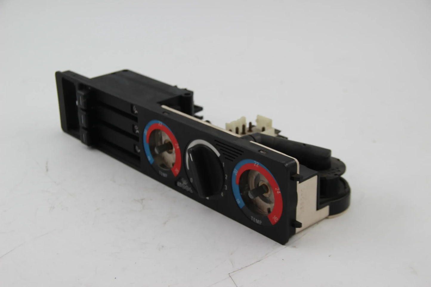 Original BMW E34 518-540i M5 3.6/3.8 S38 Heizungsregulator  64118351114