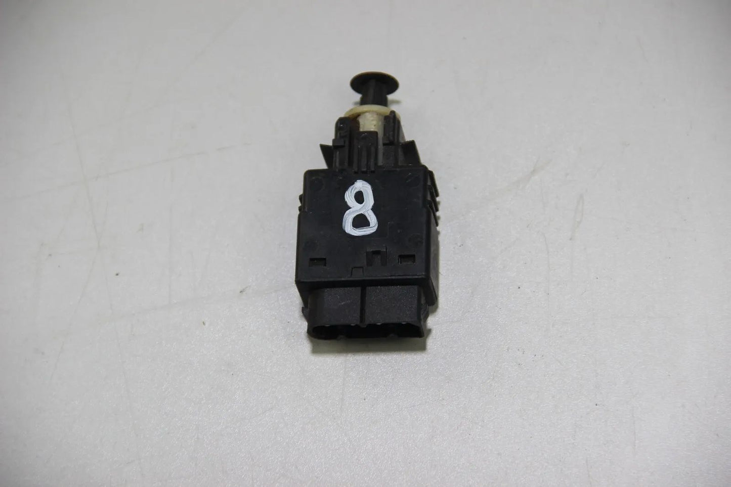 BMW E34 Bremslichtschalter Schlater Brake Light Switch 61311382385