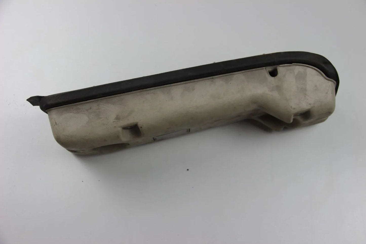 BMW E21 Rücklicht Heckleuchte Lampenträger paar links rechts 1367475 1366367