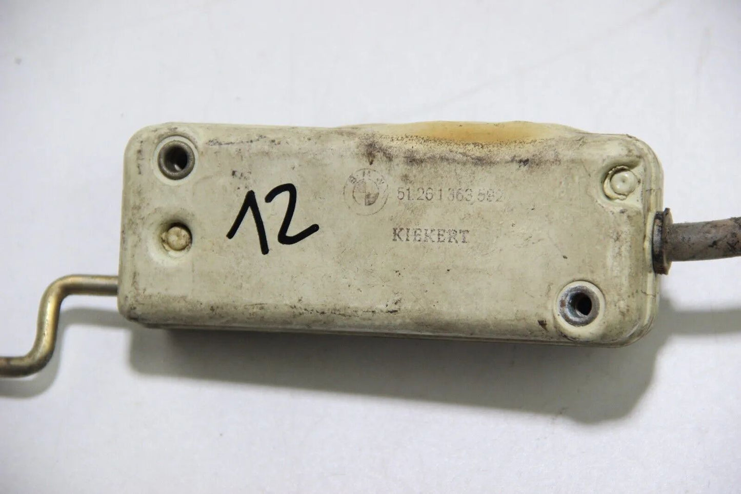 Original BMW E32 E34 Stellmotor ZV Zentralverriegelung Tankdeckel 51261363592