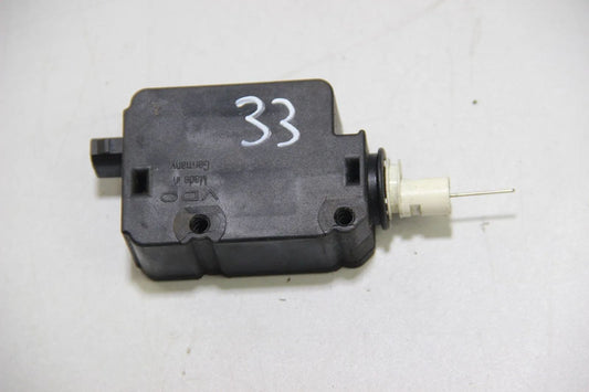 Original BMW E39 Stellmotor Stellantrieb Tankklappe Oldtimer 67118352168