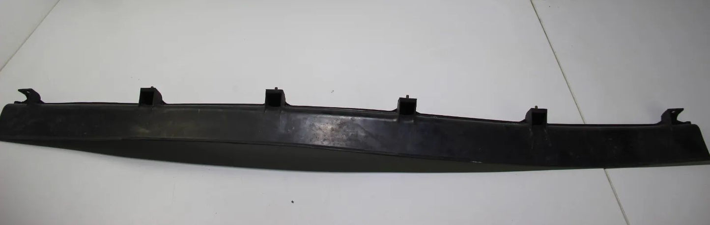 BMW E30 Stoßstange Blende 51121935010 .0 Bumper Cover Trim
