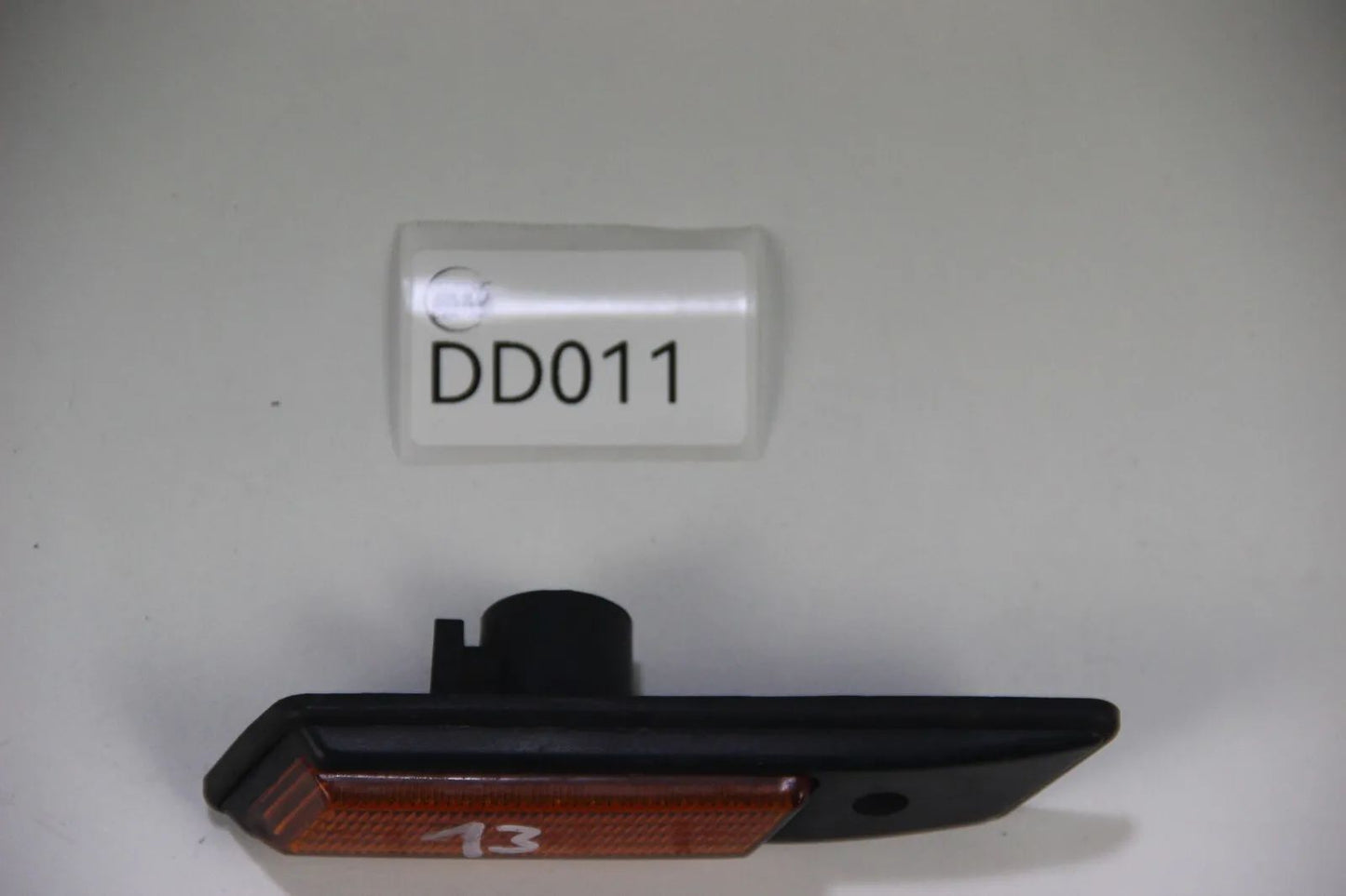 Original BMW E36 E32 Z1 Seitenleuchte R (Z1=L)  1378014 Sidemarker Blinker