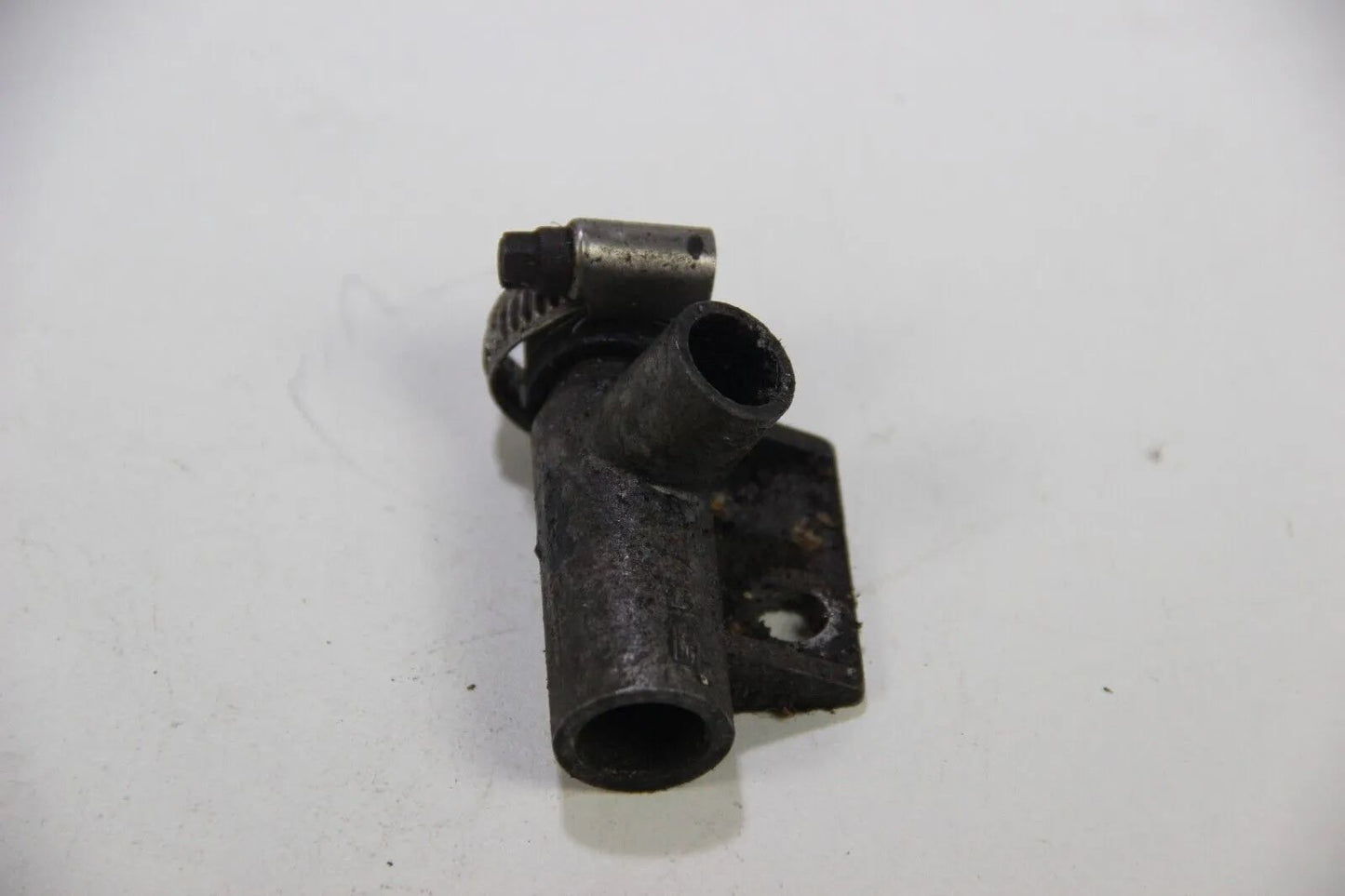 Original BMW E24 E28 E12 E23 Leerlaufregler Umleitgehäuse 1271344