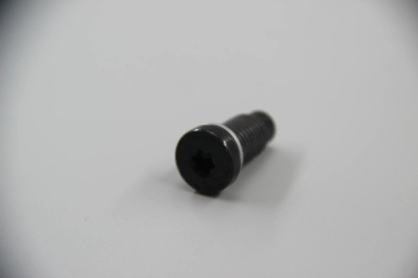 BMW E46 E39 E60 E61 E38  Verschlussschraube mit Dichtring M12X1,5X26 11121439814
