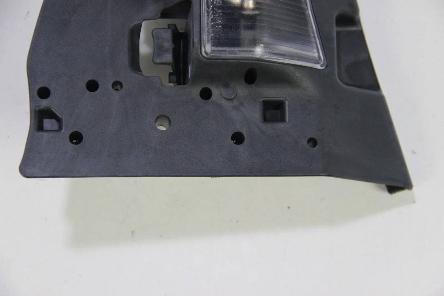 NEU Original BMW E46 Rücklicht Lampenträger rechts NOS 63218364926 Heckleuchte