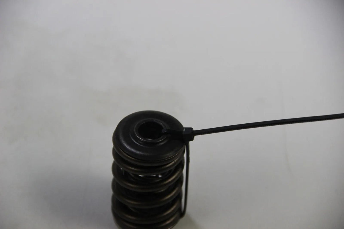 Original BMW E30 M3 S14  Ventilfeder einzeln Federtellern oben unten 11341312704