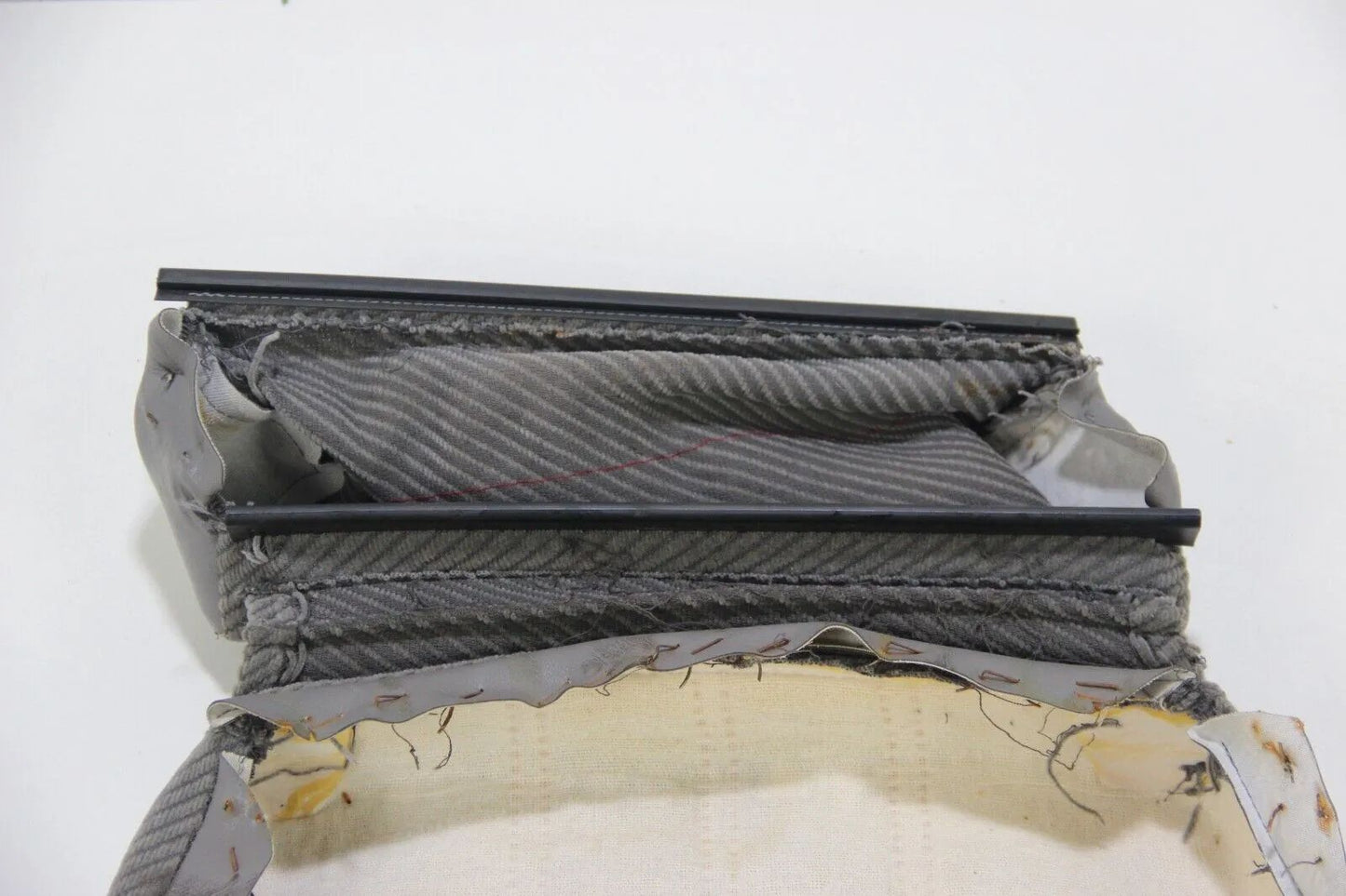 Original BMW E30 316i-325i M3 3er Sportsitz bezug Sitzbahn mitte unten Grau