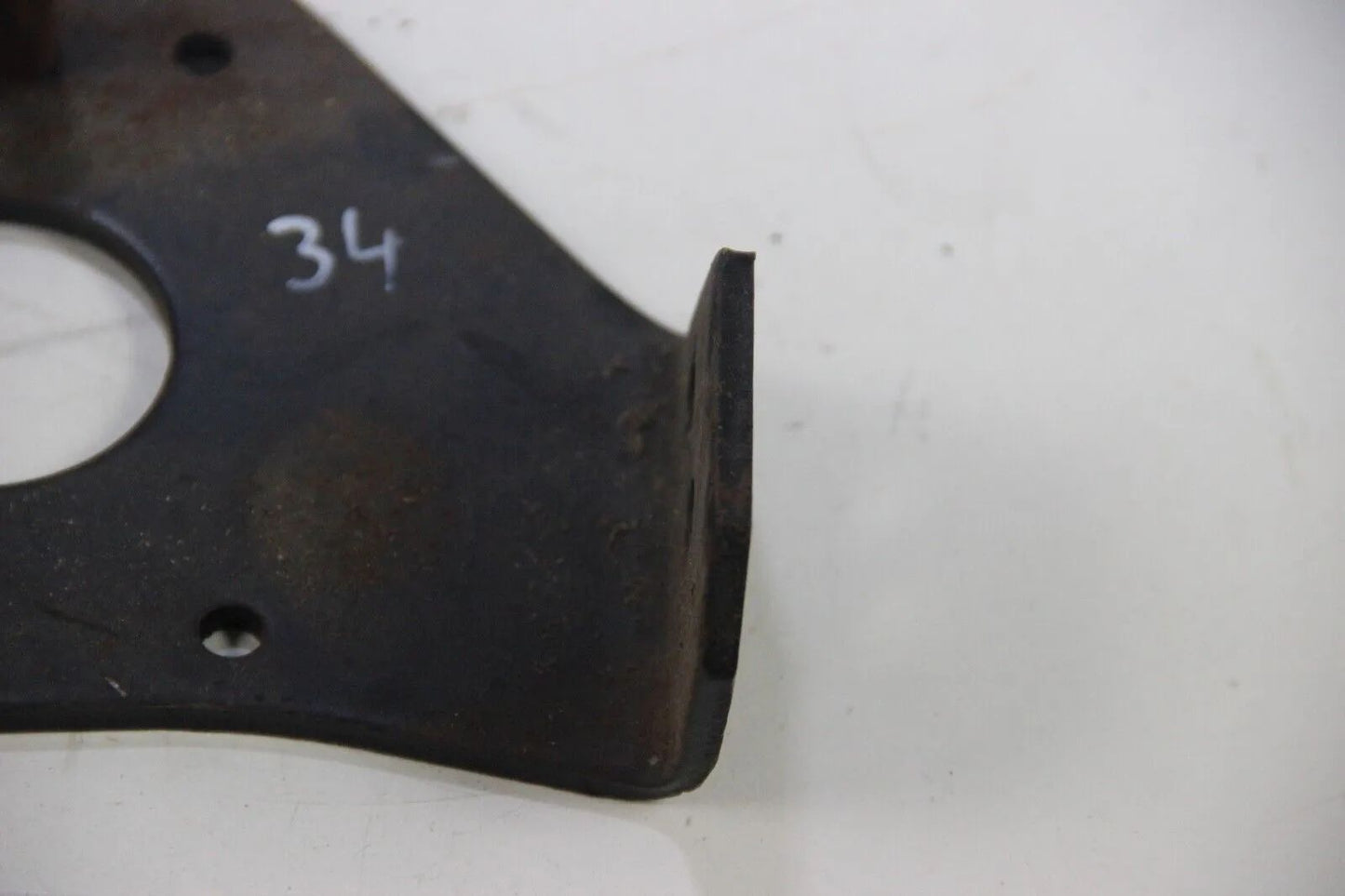 Original BMW E9 2.5-3.0 CS Csi CSL Motorhalter Haltebügel NOS 11811105693