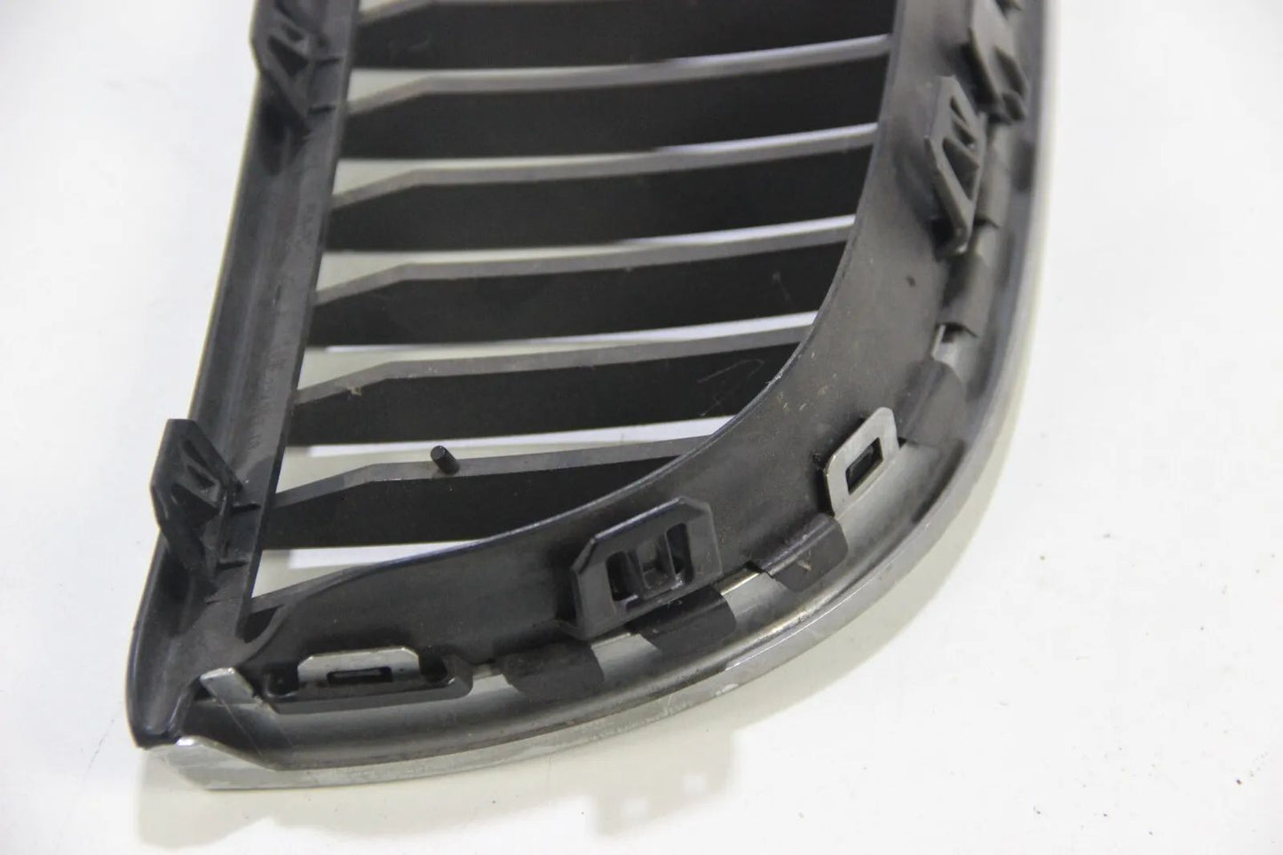 Original BMW E90 E91 3er Ziergitter Chrom Niere Links Kühlergrill 51137120007