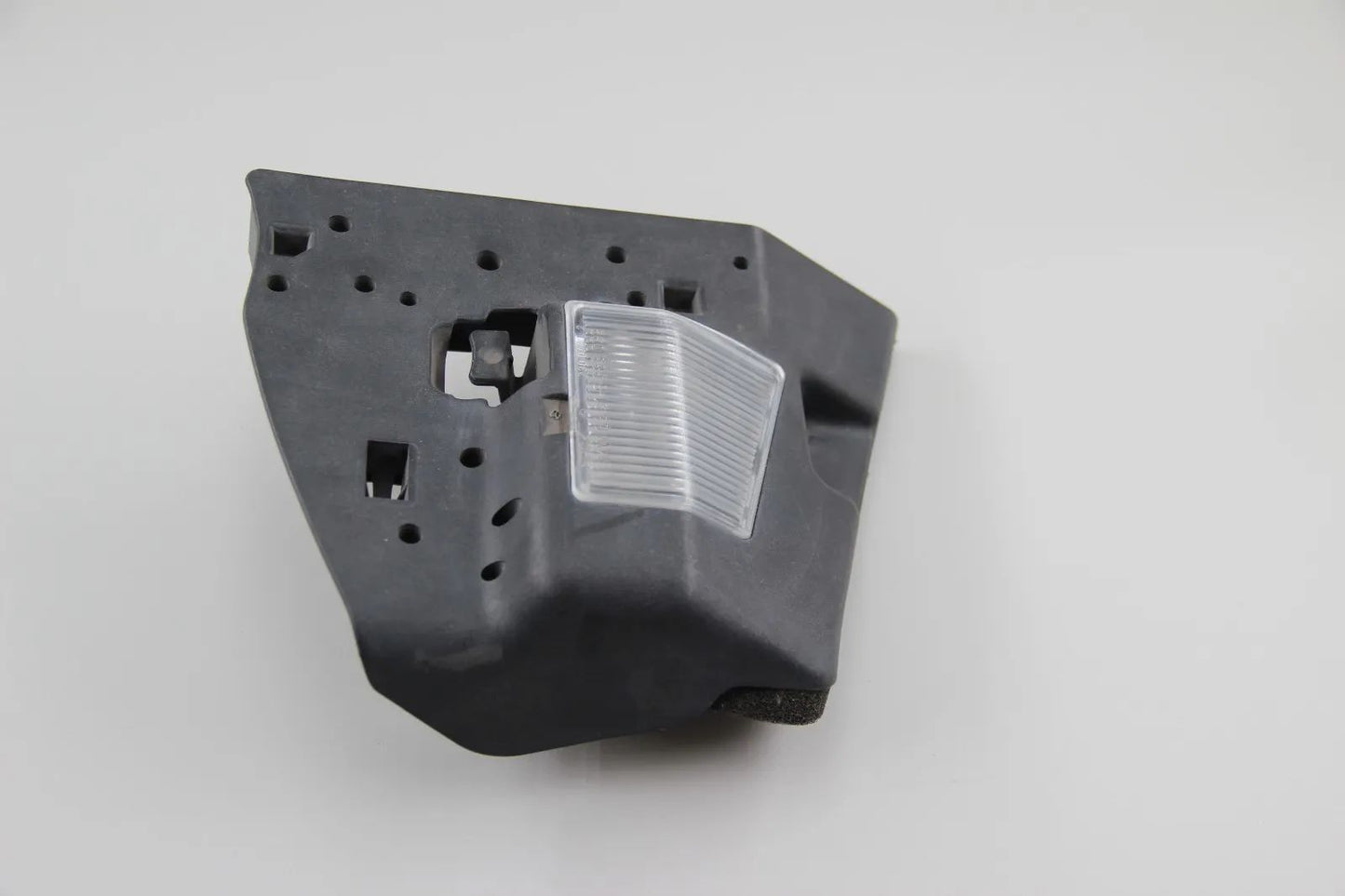 Original BMW E46 3er Lampenträger links + Abdeckung/Halterung  63218364925