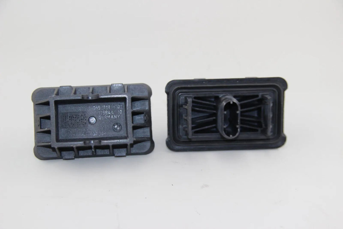 Original BMW E60 G11 G12 F25 F26 Aufnahme Hebebühne 2x 51717065919