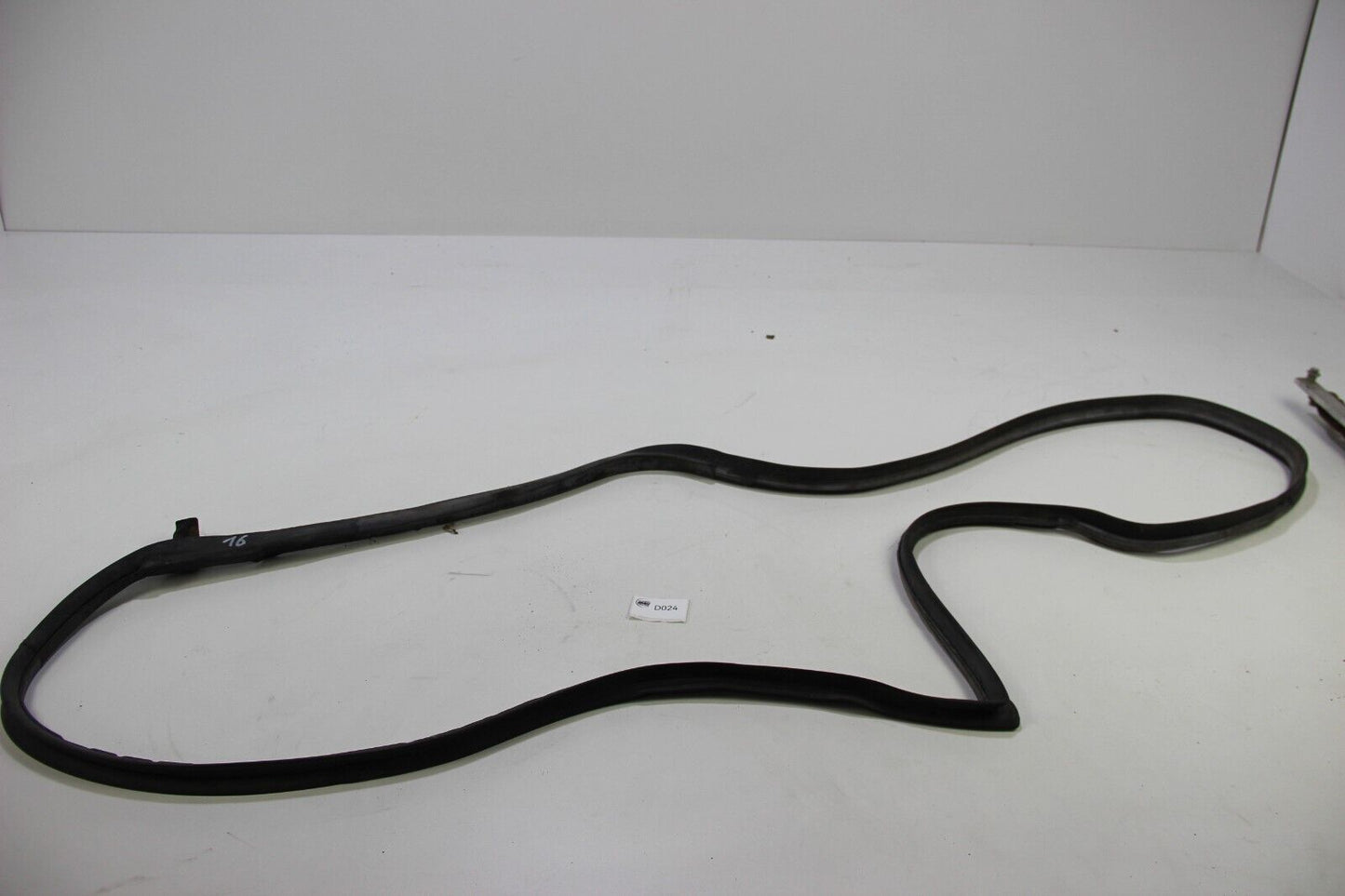 Original BMW E28 Türdichtung vorne links 5er Door Seal Rubber Gasket Tür Dichtu