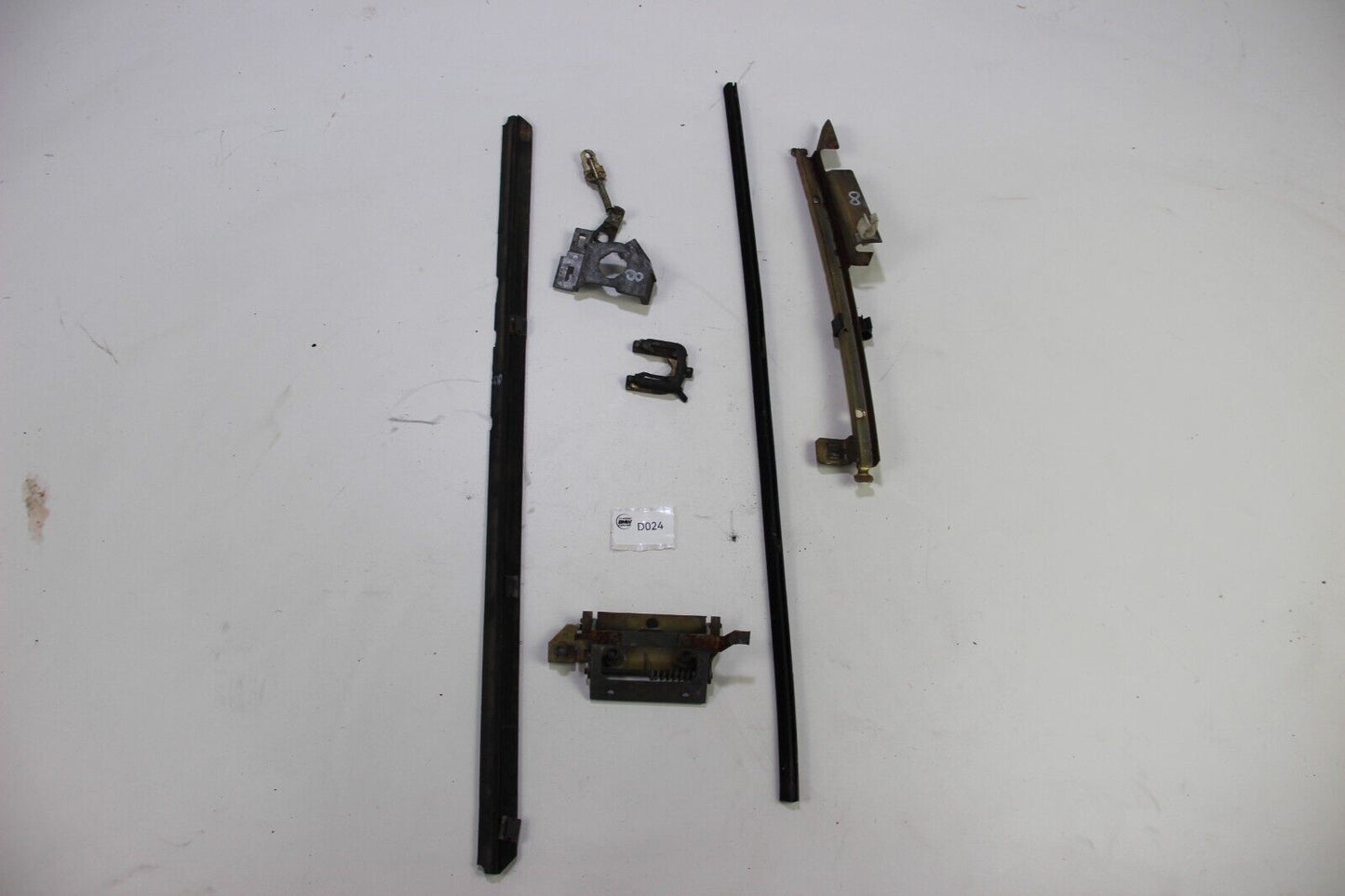 Original BMW E28 Einzelteile Tür vorne links Spare Parts Door Left Front 5er