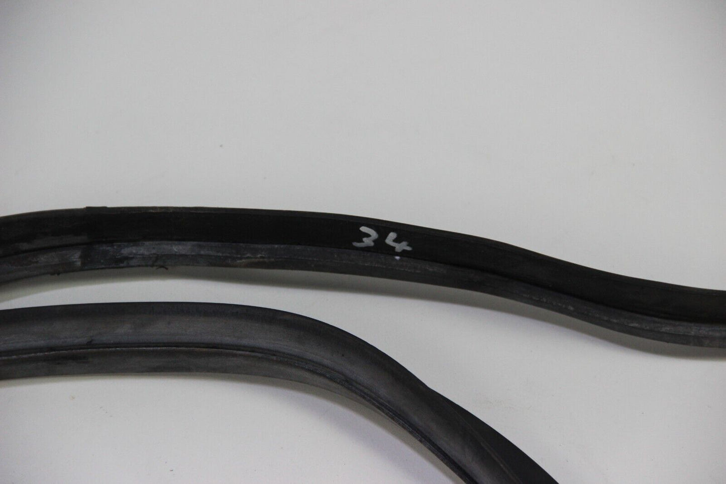 Original BMW E28 Türdichtung vorne rechts Door Seal Rubber 5er