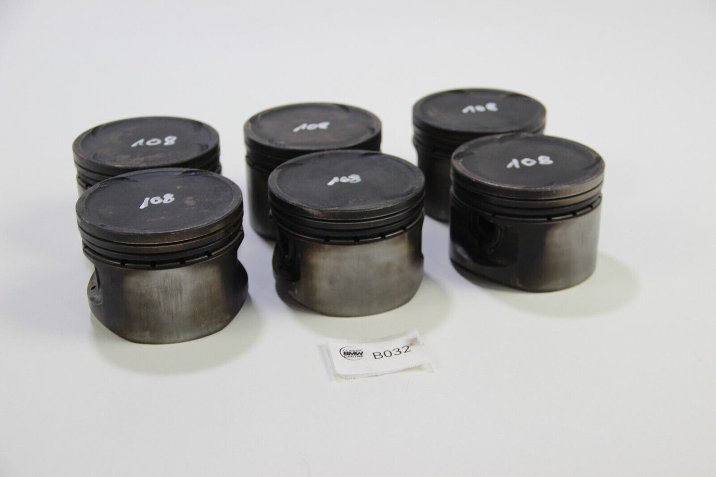 Original BMW E24 E28 M5 M635i Kolben Mahle 93V74 M88/3  3,5 286PS Pistons