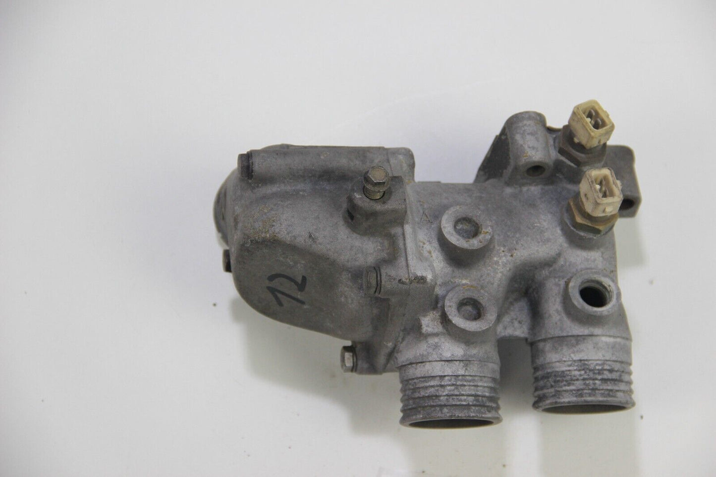 Original BMW E3 E9 E24 E23 E32 E34 E28 Thermostatgehäuse 1250351 1250355