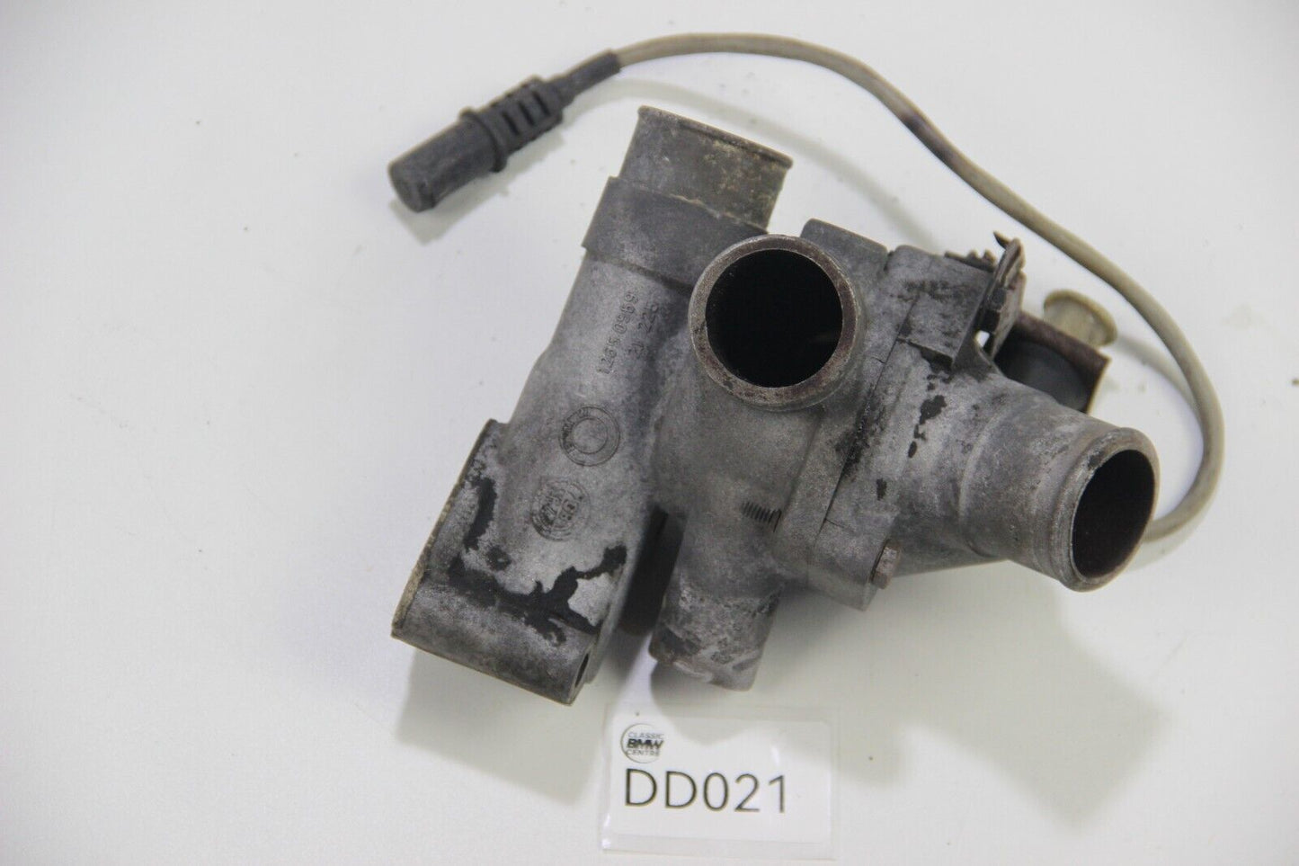 Original BMW E30 E28 E34 M20 325i 320 520 525i Thermostatgehäuse 1265055 1265058