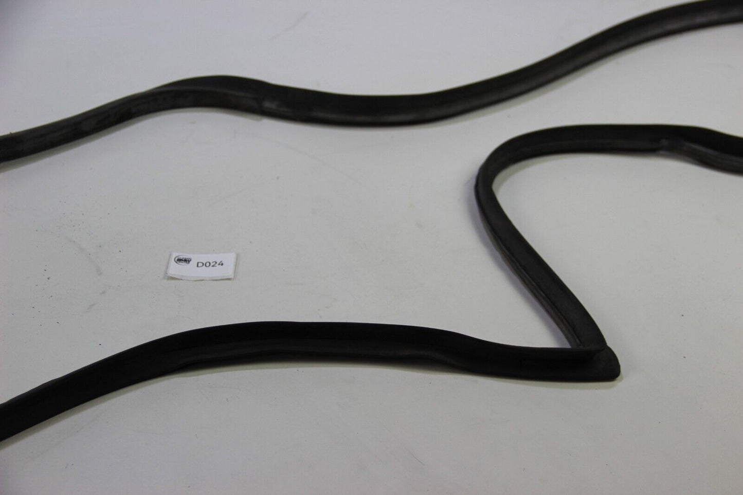 Original BMW E28 Türdichtung vorne links 5er Door Seal Rubber Gasket Tür Dichtu