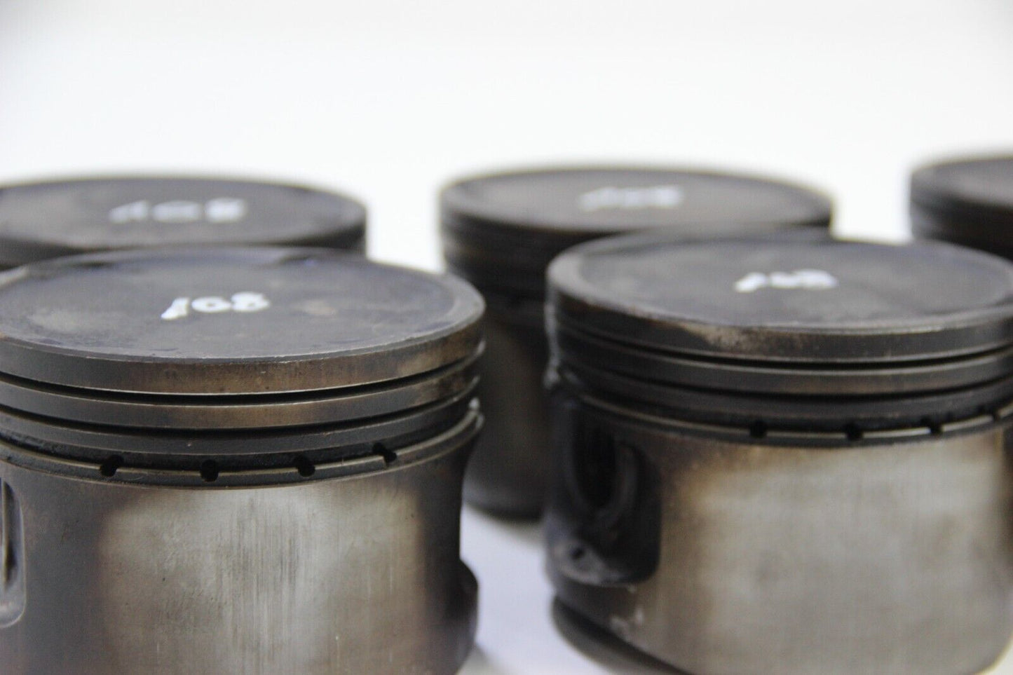 Original BMW E24 E28 M5 M635i Kolben Mahle 93V74 M88/3  3,5 286PS Pistons