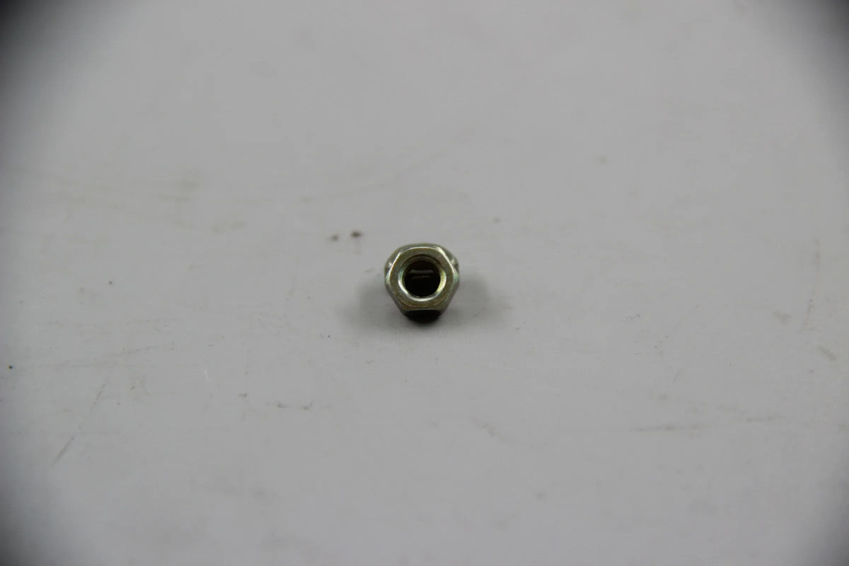 Original BMW E10 NK E21 E36 E12 E39 E24 E81 E31 2x Sechskantmutter M5 07119922038