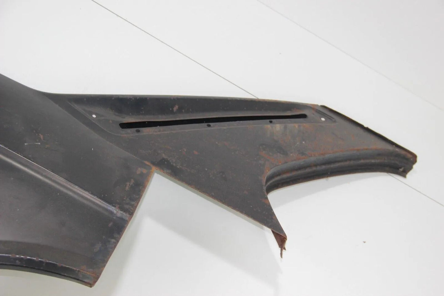 Original BMW E28 5er Seitenwand hinten rechts Quarter Panel 41351882710