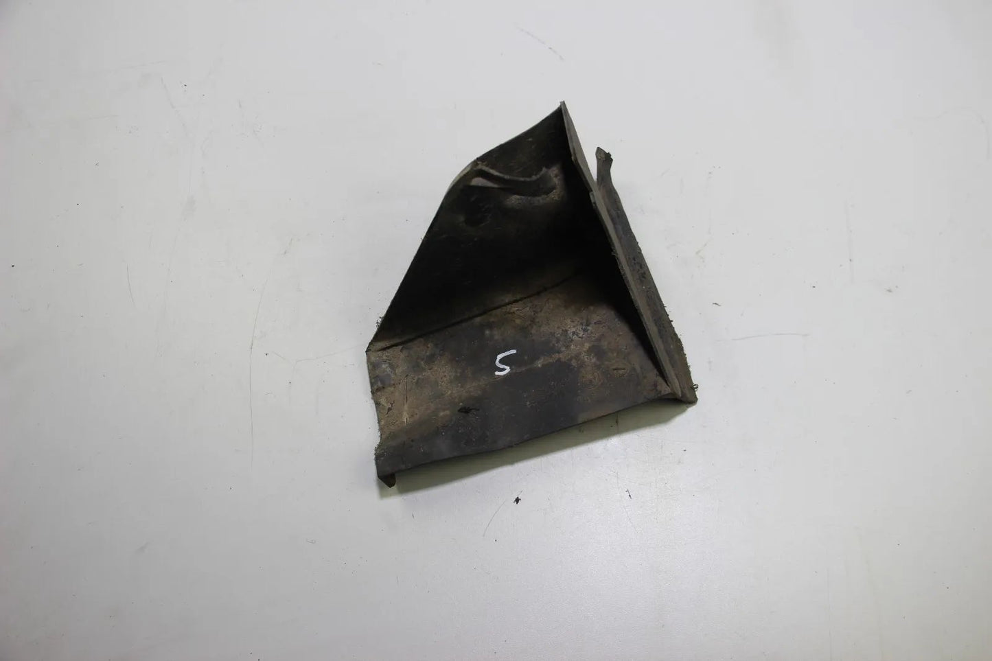 Original BMW E36 Verkleidung Heckklappe paar 5171 8130072