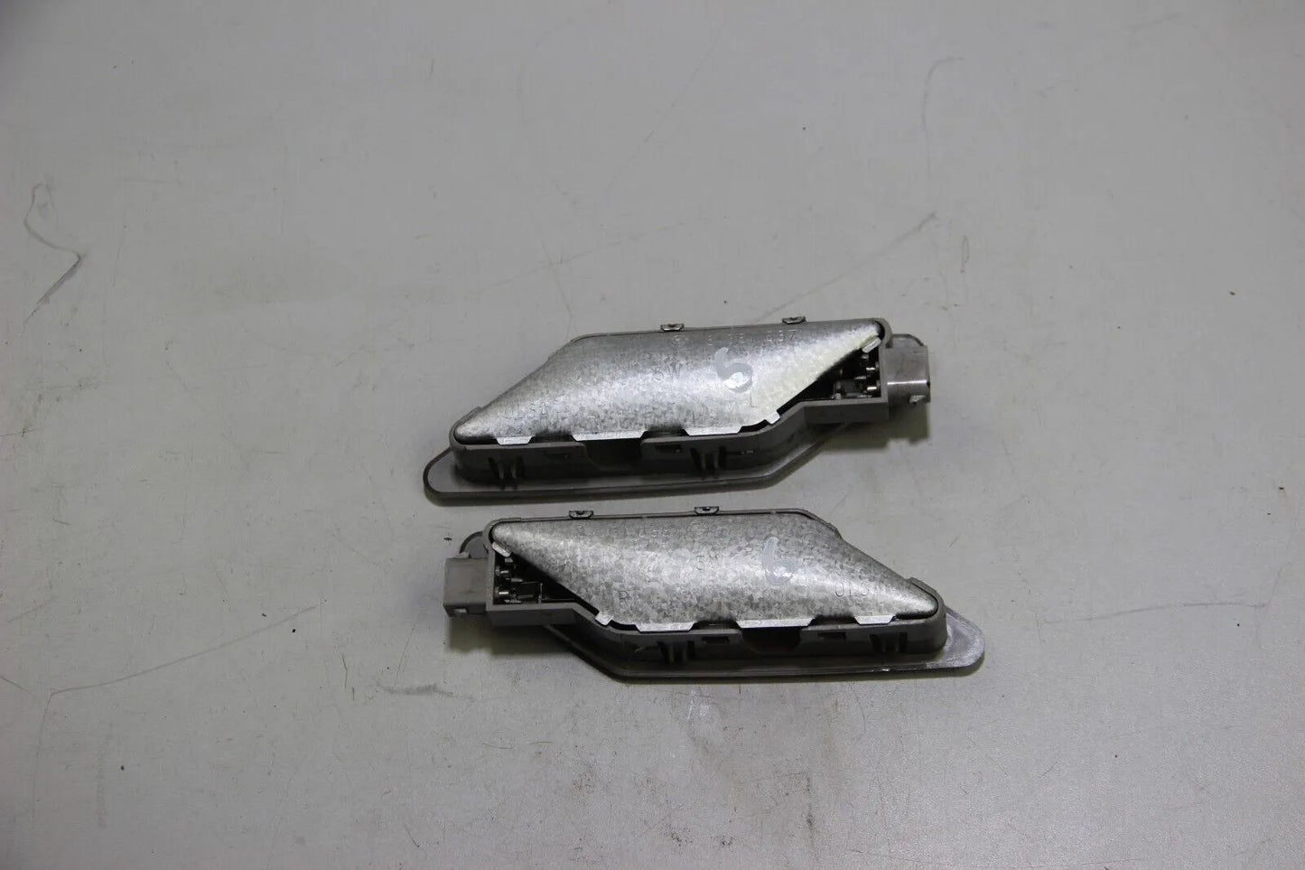 Original BMW E36 Innenraumleuchte Licht C- Säule paar 8361638 8361637