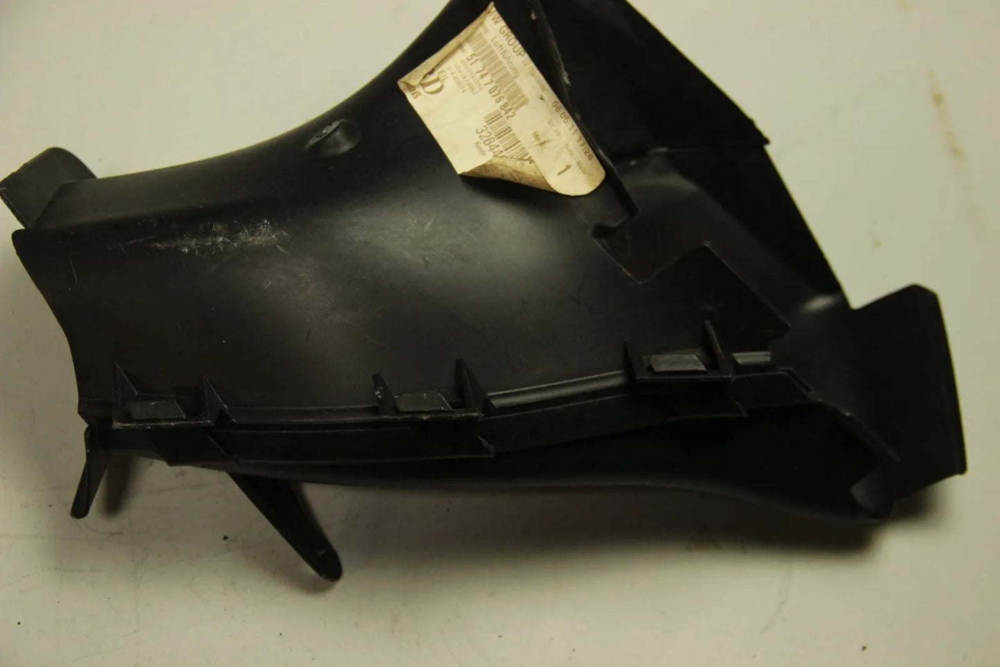 BMW 1er E87 Bremsluftkanal Luftführung Luft Rechts NEU 51747076842