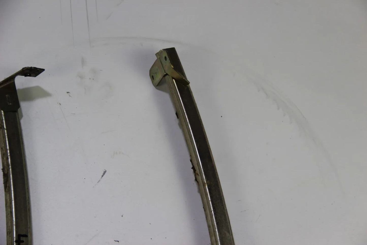 Original BMW E36 Coupe Türfensterschienen links rechts Window Rails 3er OEM pair