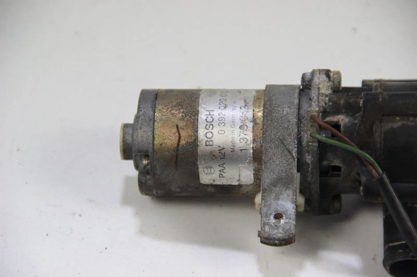 Original BMW Wasserumwälzpumpe Standheizung Bosch 0392020012 1370013