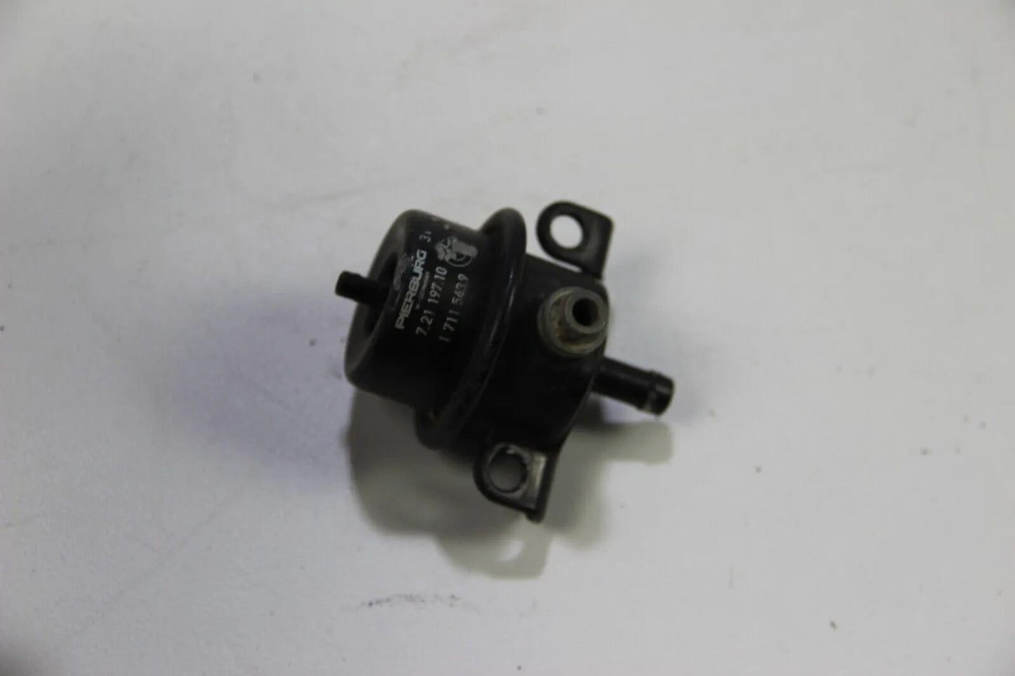 Original BMW E32 Benzindruckregler M30 Fuel Pressure Regulator 1711543 7er