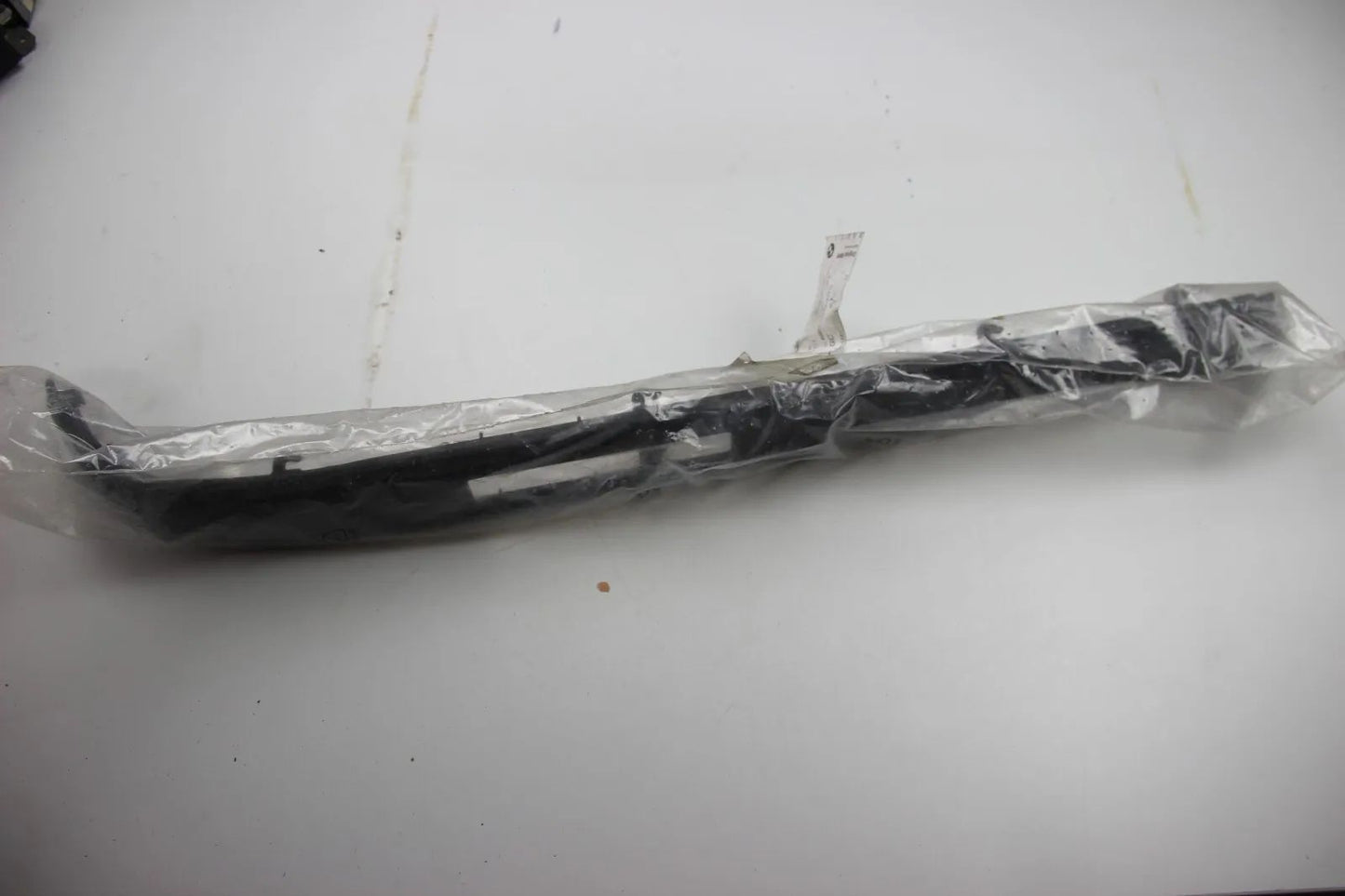 NEU ORIGINAL 51121944433 BMW E34 5er Stoßleiste Links Zierleiste Trim Piece OEM