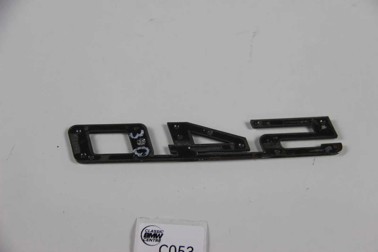 Original BMW E34 E39 Typenschild Emblem Modellbezeichnung Schriftzug 8148824
