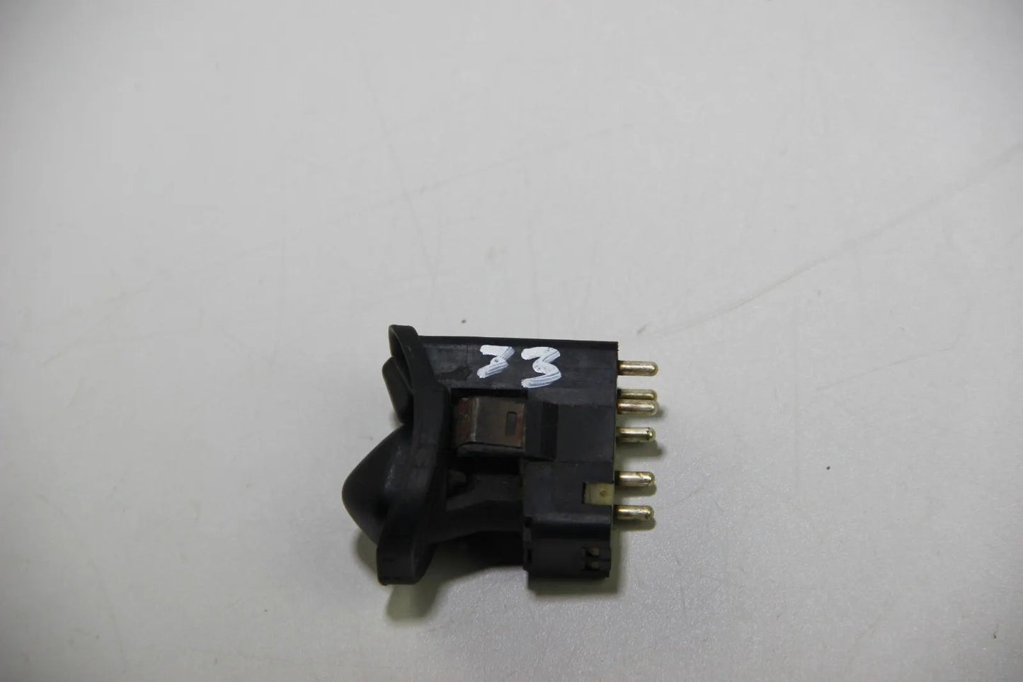 BMW E30 3er Verstellknopf elektrische Spiegel mirror button 61311369331