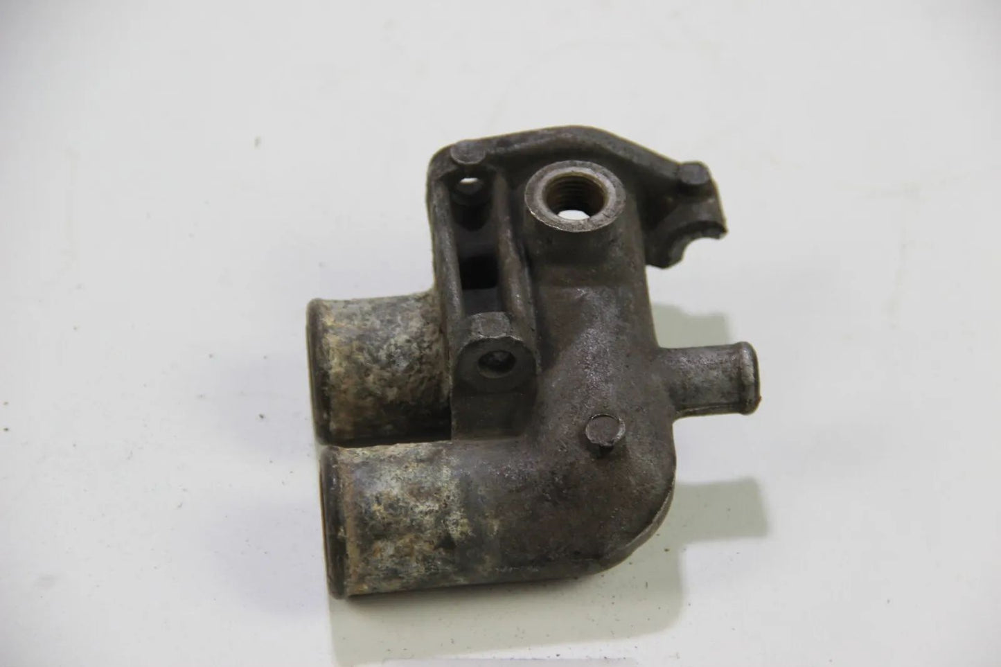 Original BMW E10 E12 E21 Abzweigflansch Wasserflansch Verteiler 1256641 Valve