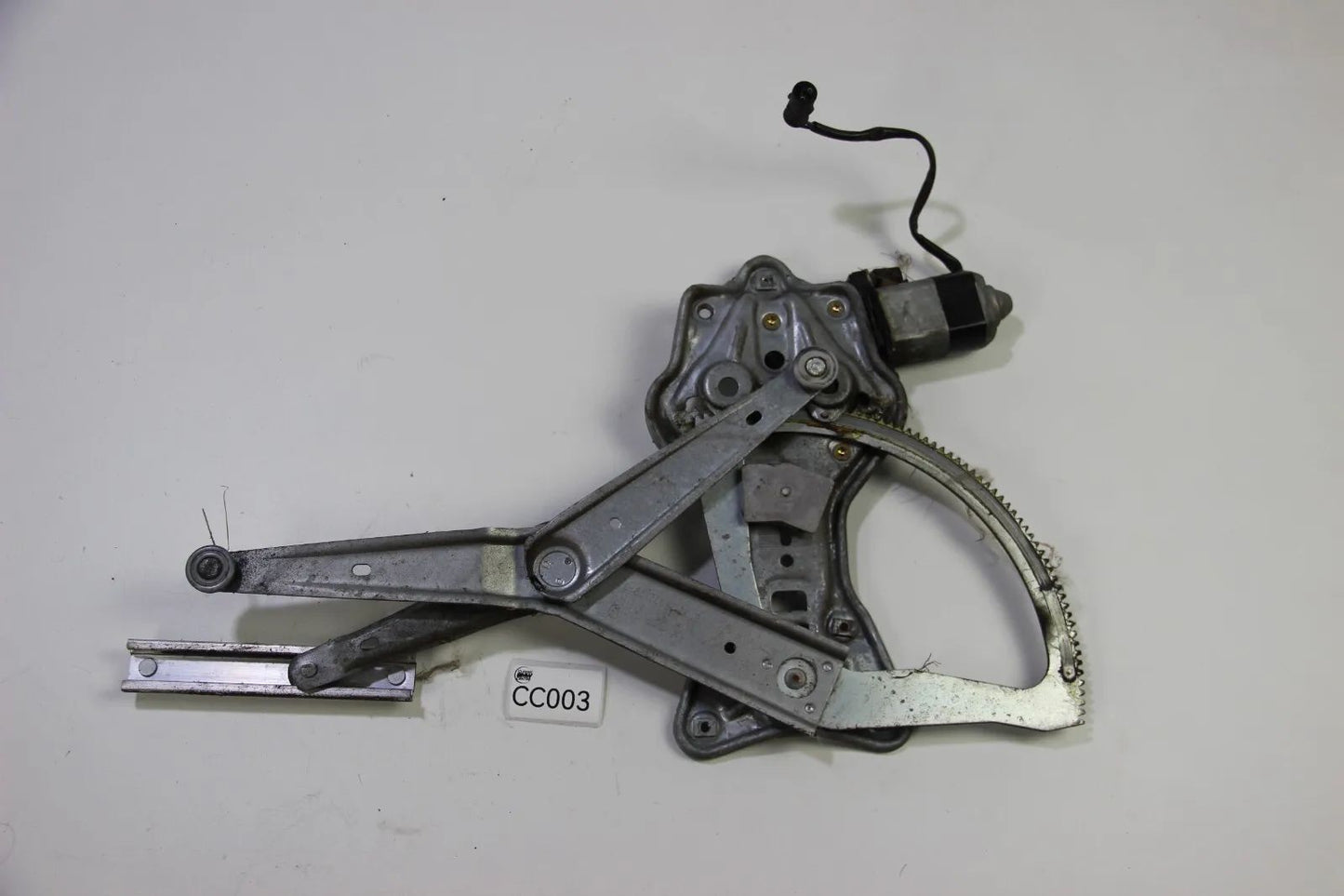 Original BMW E30 Fensterheber elektrisch 4-Türer links 513319323970 316i-325i 3e