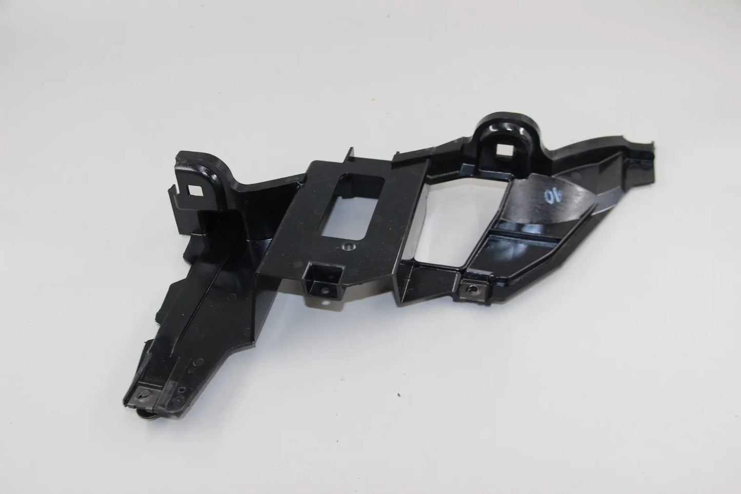 Original BMW E53 X5 Serie Hella rechte Lampenhalterung/ Scheinwerferhalterung