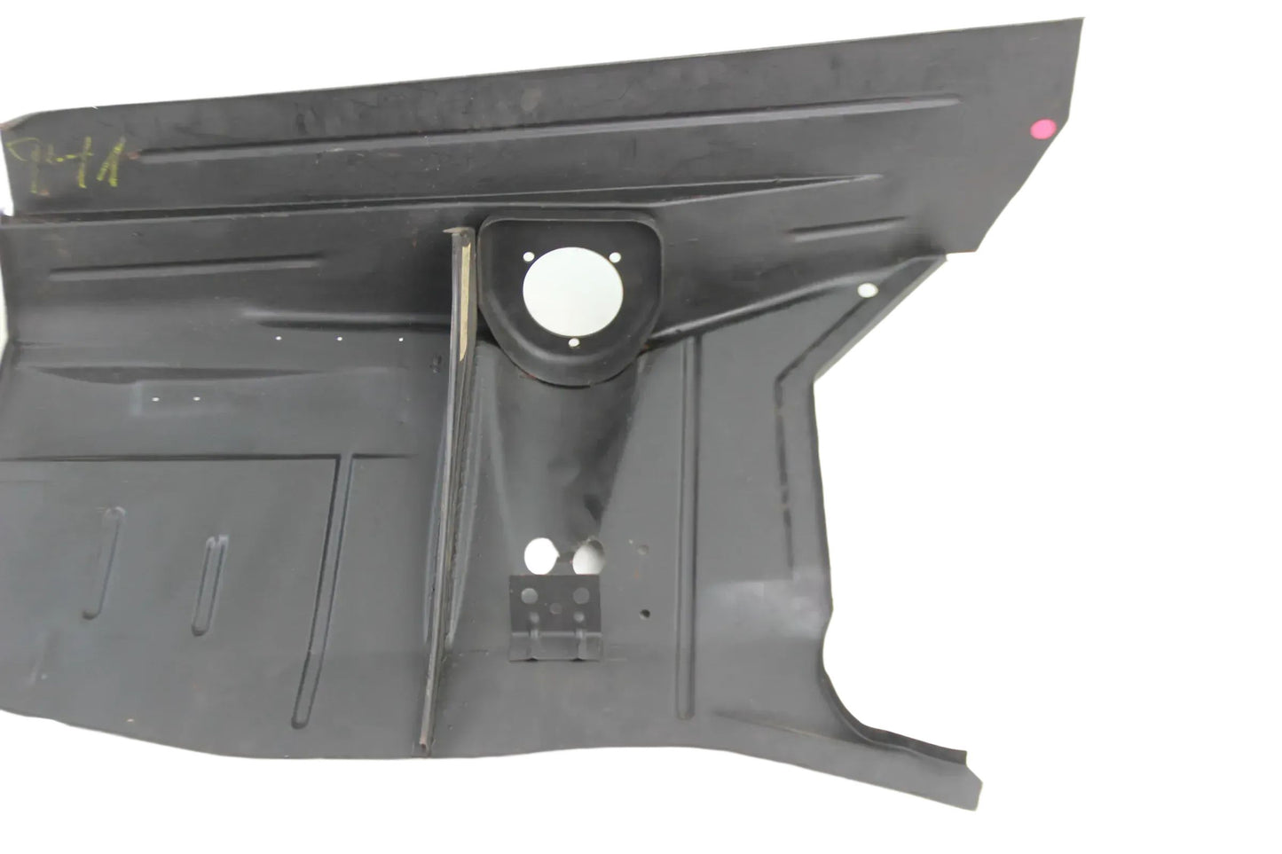 Original BMW NK 1500 - 2000 tii Radhaus vorne links 2 Kreis 41141802941