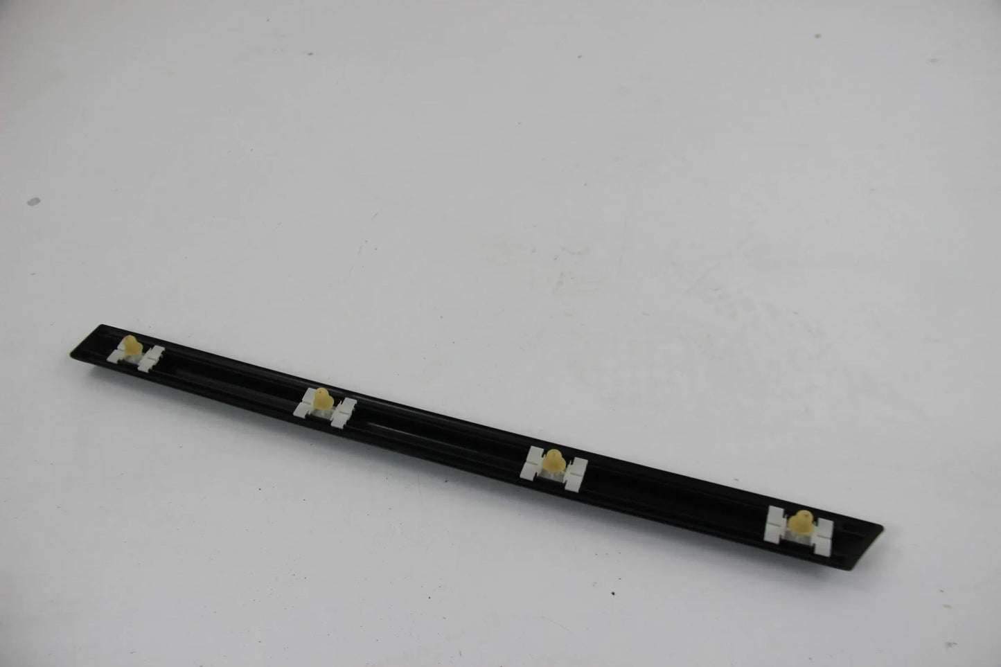 Original BMW E36 316g-318ti Stossleiste Seitenwand hinten rechts 51138146362