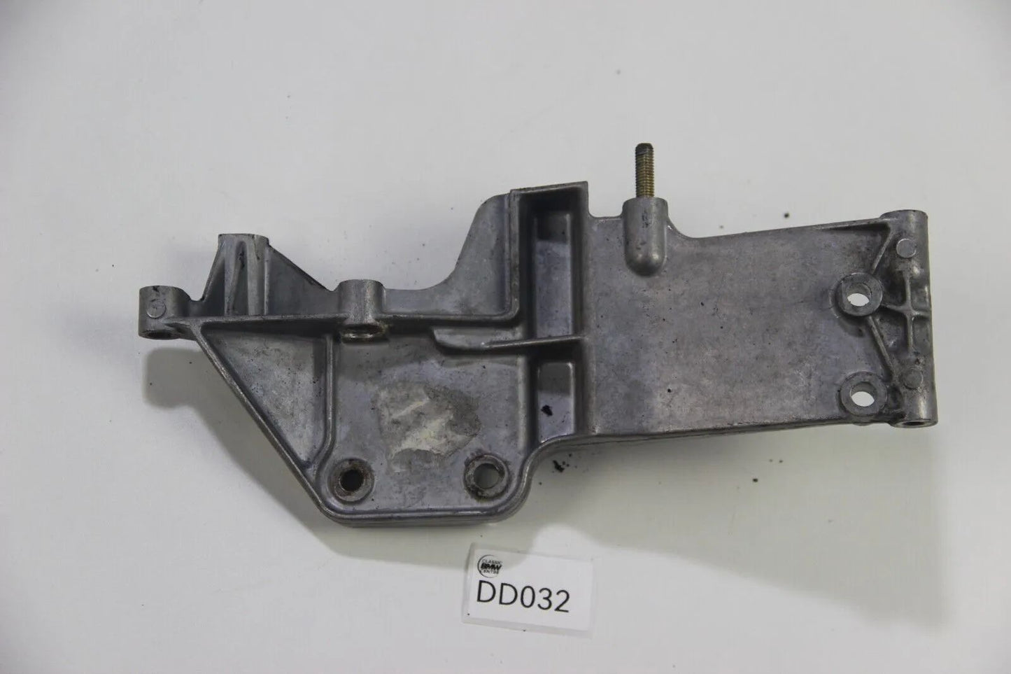 Original BMW E23 E24 E28 M30 Lagerblock Halterung Servopumpe 1274579 Bracket